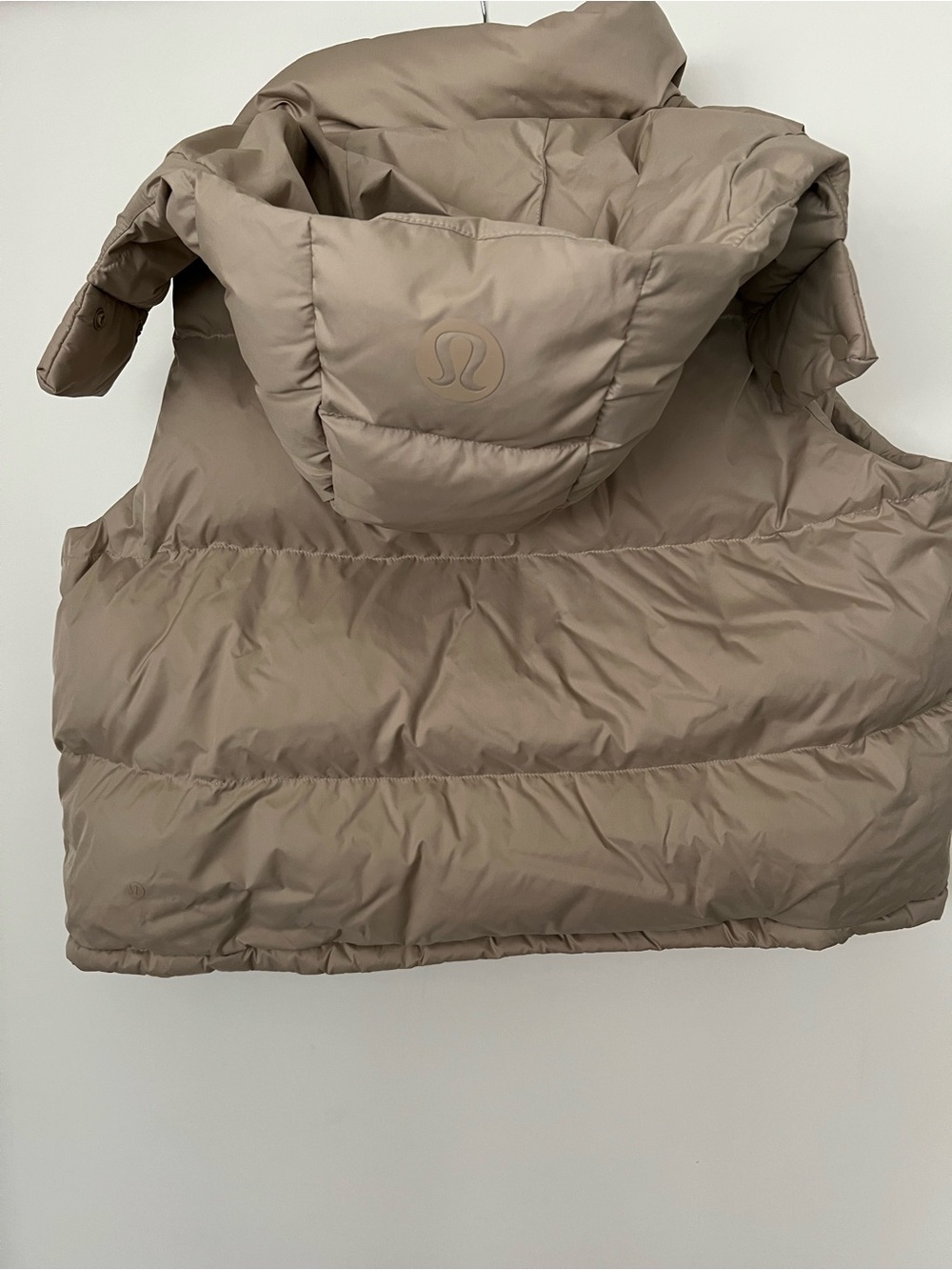 Lululemon Puffer Vest - Picture 3 of 6